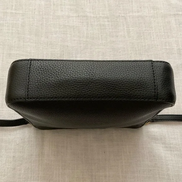 NEW Tory Burch Devon Black Pebble Leather Crossbody Bag NWOT - Picture 8 of 12
